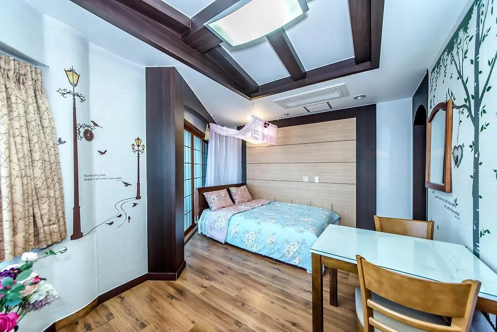 Holiday home Jeju Pado Sori Pension